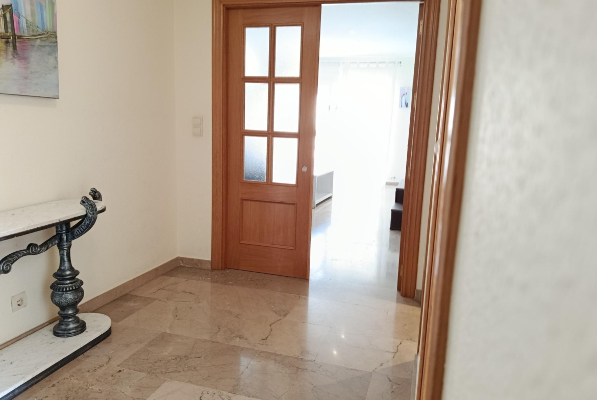 Piso de 4 dormitorios y garaje en el Parque de San José, Lorca