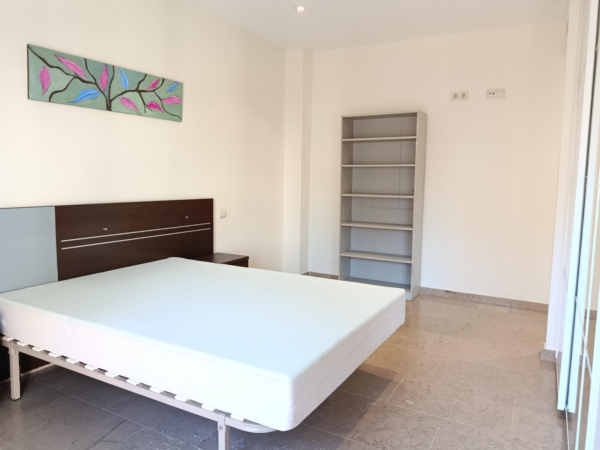 5-30 Piso de 4 dormitorios y garaje en el Parque de San José, Lorca