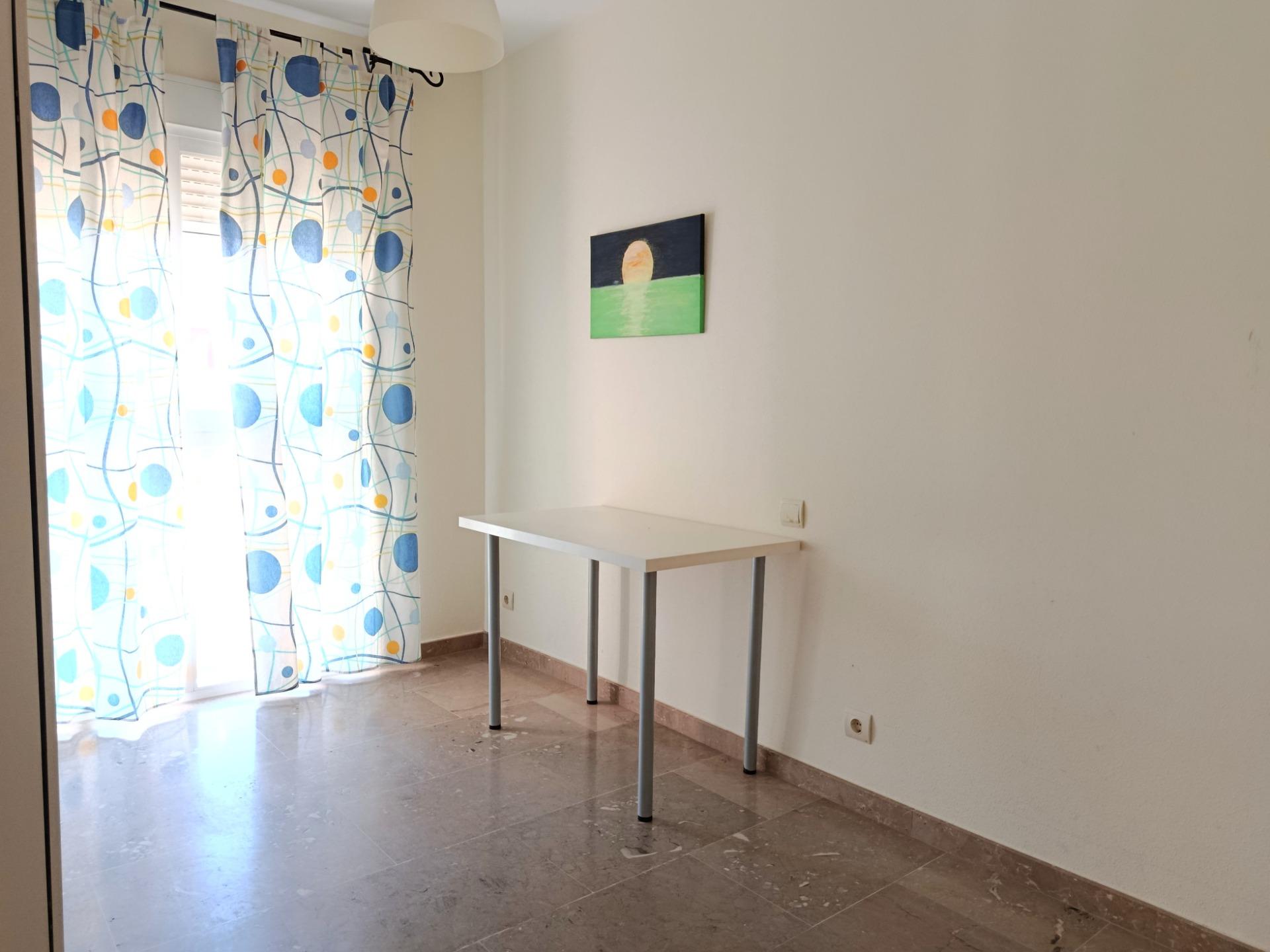5-42 Piso de 4 dormitorios y garaje en el Parque de San José, Lorca