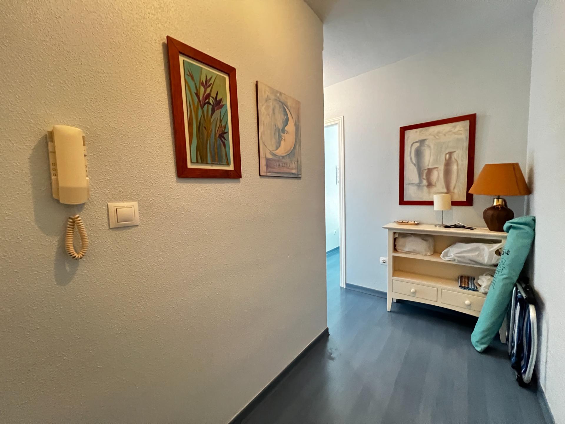 1-2 Piso Moderno Casica Verde – Oportunidad Única