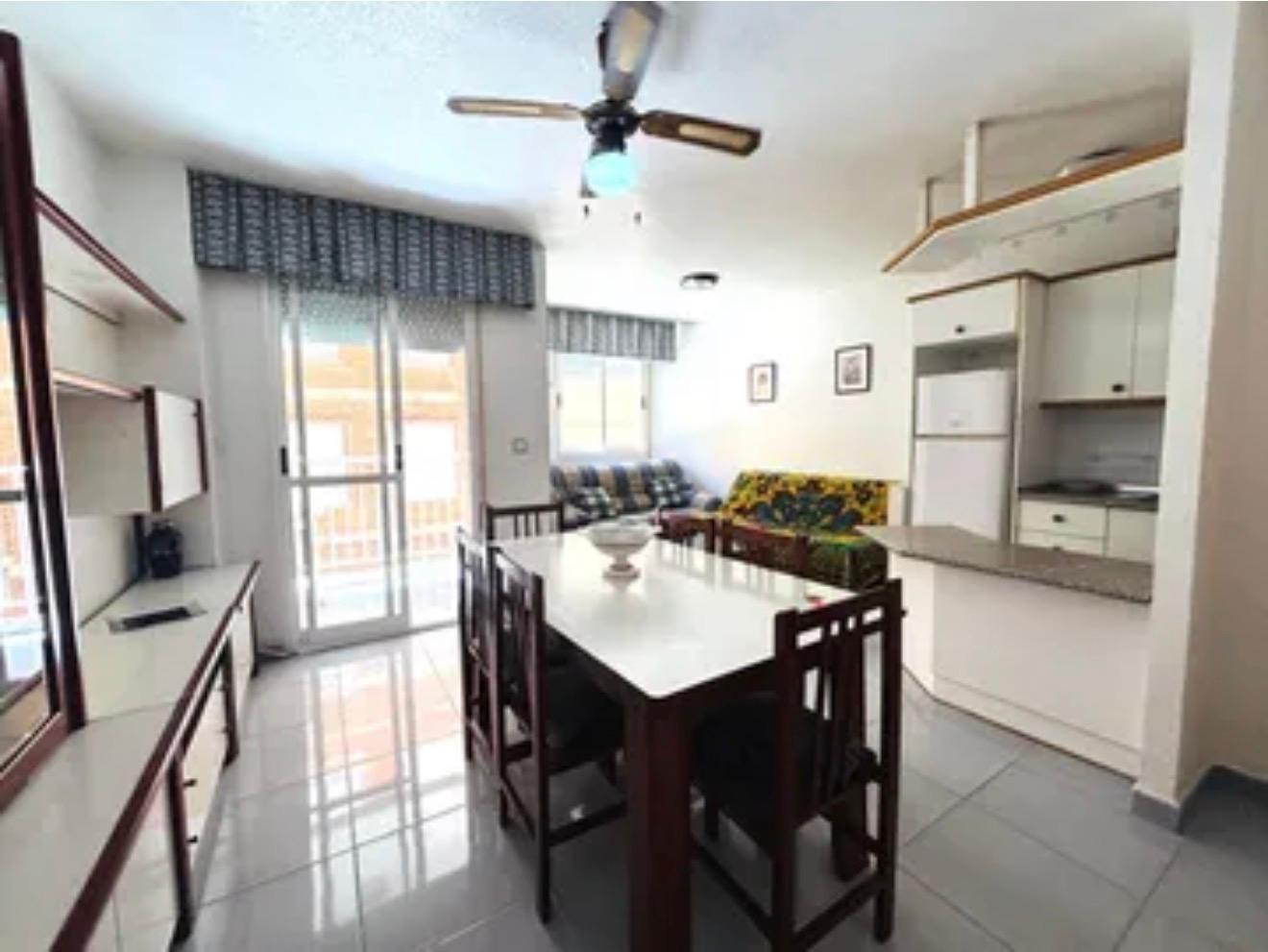 3-3 APARTAMENTO DE UN DORMITORIO A 50 METROS DE LA PLAYA!!!