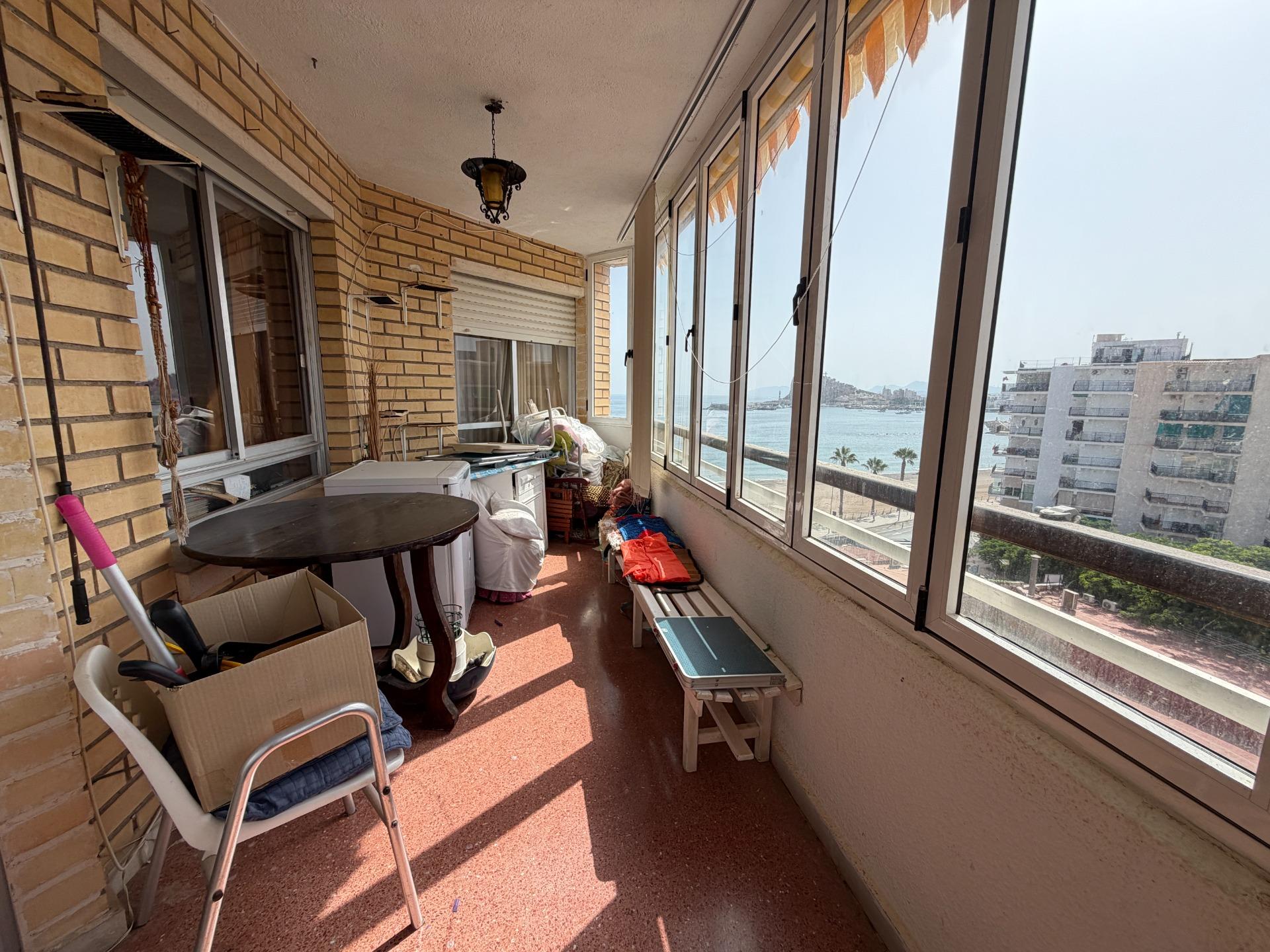 5-15 PISO CON ESPECTACULARES VISTAS AL MAR, A 50 METROS DE LA PLAYA !!!